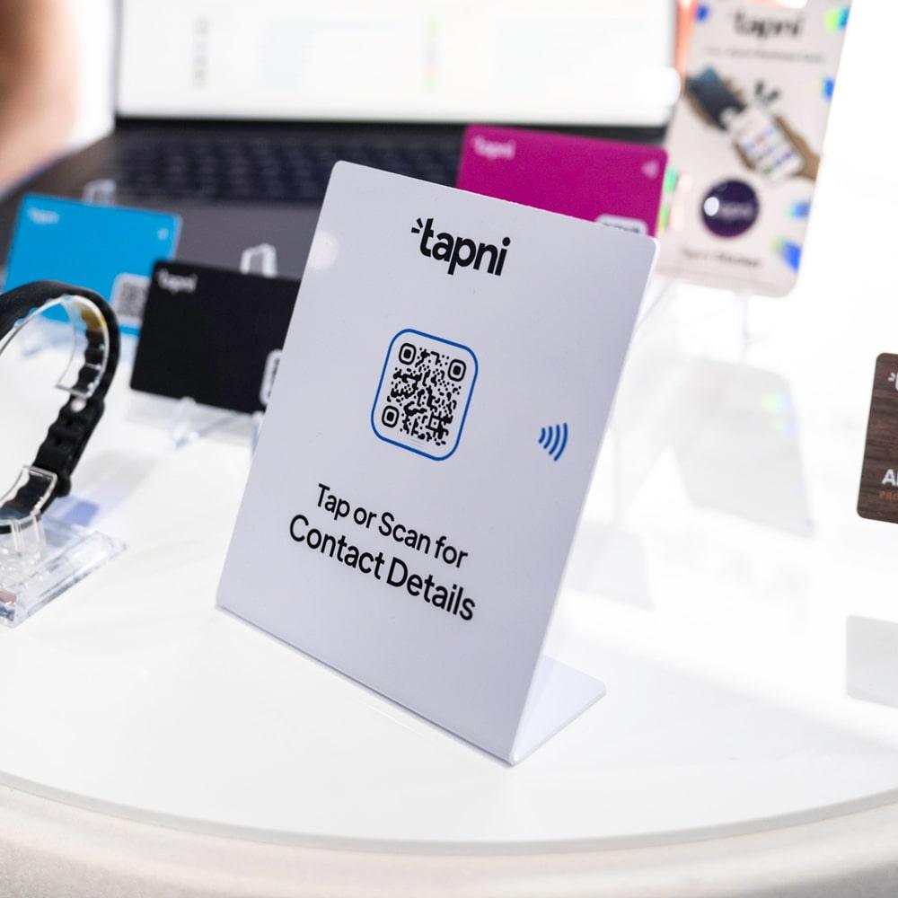 Tapni Standee™ - Custom Table Stand - Tapni®